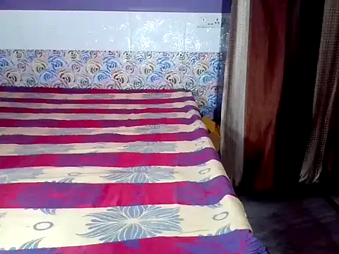 MEGA JII online show from November 27, 2025, 5:04 pm