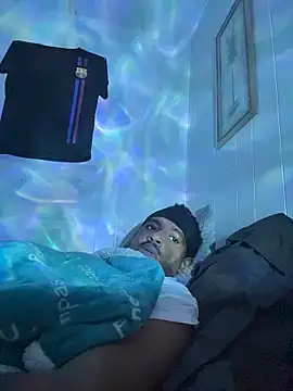 Snapshot of tyrek5051 chatting on November 17, 2025, 5:35 am tyrek5051 online show from November 17, 2025, 5:35 am