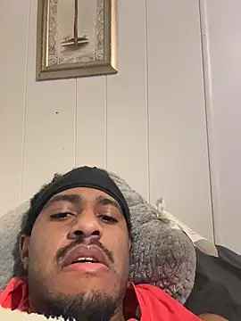 Snapshot of tyrek5051 chatting on November 28, 2025, 5:32 am tyrek5051 online show from November 28, 2025, 5:32 am