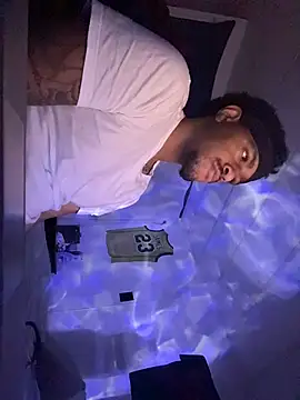 Snapshot of tyrek5051 chatting on December 2, 2025, 12:10 pm tyrek5051 online show from December 2, 2025, 12:10 pm