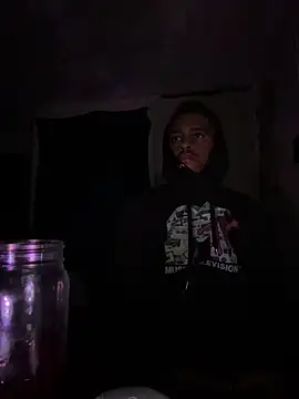 Snapshot of tyrek5051 chatting on December 20, 2025, 10:17 pm tyrek5051 online show from December 20, 2025, 10:17 pm