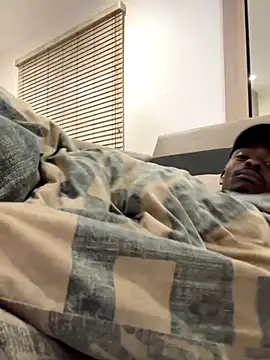 Snapshot of AllDayBbC chatting on November 22, 2025, 9:14 pm AllDayBbC online show from November 22, 2025, 9:14 pm