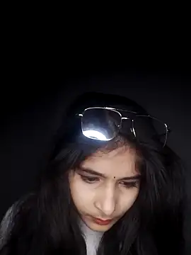 Sexey-Puja online show from December 20, 2025, 6:09 am