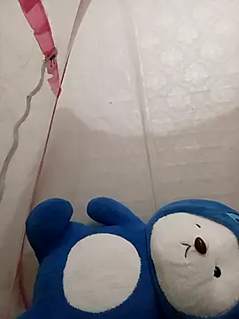 Snapshot of tdtd98 chatting on April 3, 2026, 6:17 pm tdtd98 online show from April 3, 2026, 6:17 pm