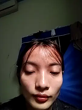 Snapshot of tdtd98 chatting on April 7, 2026, 12:44 am tdtd98 online show from April 7, 2026, 12:44 am