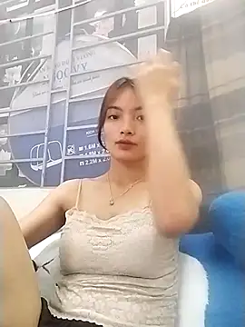 Snapshot of tdtd98 chatting on April 10, 2026, 7:35 am tdtd98 online show from April 10, 2026, 7:35 am