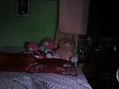 Snapshot of BigClit_Ayana chatting on October 17, 2025, 8:22 pm BigClit Ayana online show from October 17, 2025, 8:22 pm