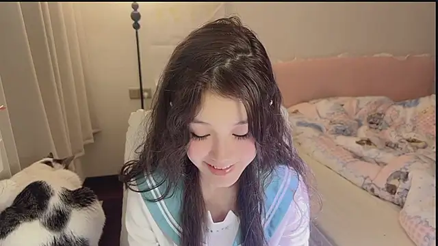 Snapshot of FuFu-puff chatting on December 2, 2025, 4:02 pm FuFu-puff online show from December 2, 2025, 4:02 pm