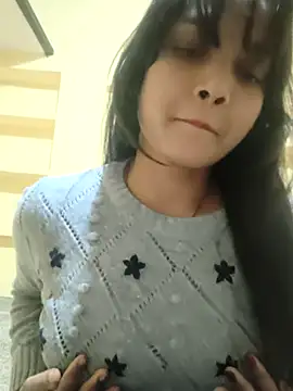 RAYI Queen 2 online show from November 5, 2025, 7:03 pm