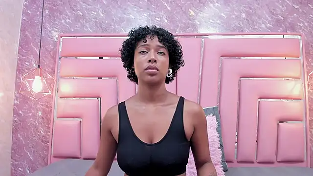 Snapshot of WILD_FIREE_ chatting on November 21, 2025, 7:12 pm WILD FIREE online show from November 21, 2025, 7:12 pm