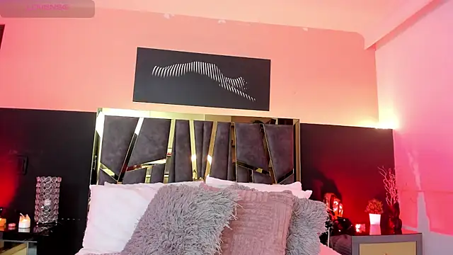 ScarletTorres online show from November 14, 2025, 6:50 pm