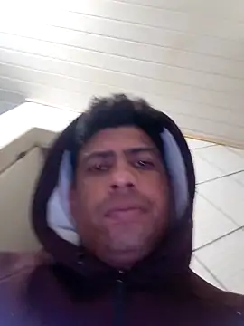 paulinhogostosinho online show from November 6, 2025, 11:04 pm