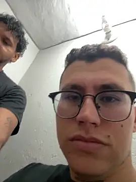 Kurtxxx22 online show from June 8, 2026, 5:41 am
