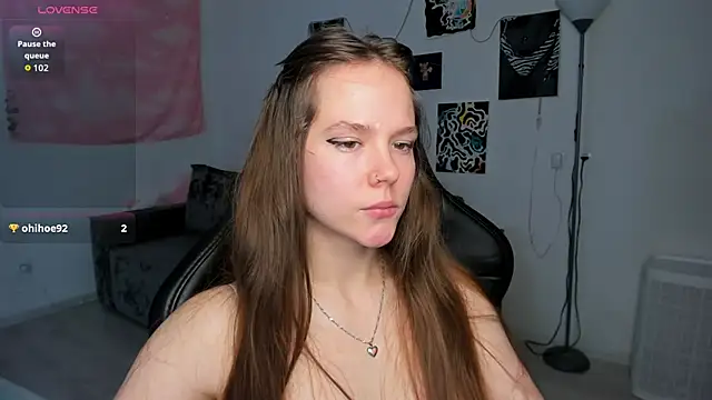 Snapshot of cute_little_ass chatting on September 14, 2025, 7:35 pm cute little ass online show from September 14, 2025, 7:35 pm