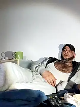 Snapshot of SmokedAlloy2 chatting on September 16, 2025, 9:38 pm SmokedAlloy2 online show from September 16, 2025, 9:38 pm