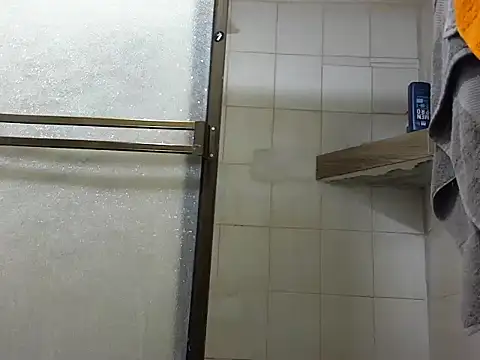 MeganAndMaxxh online show from December 19, 2025, 8:49 pm