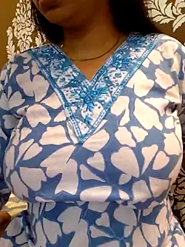 Snapshot of yoursexy_rumi chatting on March 9, 2026, 5:22 am yoursexy rumi online show from March 9, 2026, 5:22 am