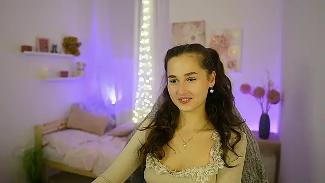 Annita Grey online show from October 24, 2025, 7:21 pm