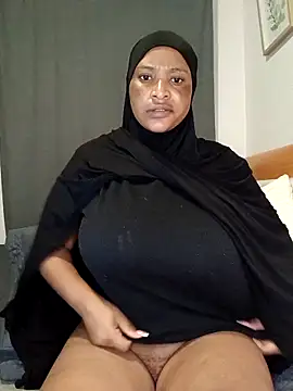 Snapshot of Sweetbxxx24 chatting on March 13, 2026, 6:14 pm Sweetbxxx24 online show from March 13, 2026, 6:14 pm