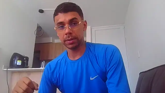 allanjones15 online show from September 9, 2025, 6:40 pm