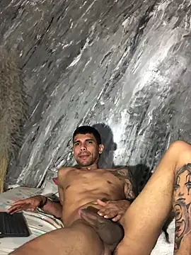 allanjones15 online show from October 16, 2025, 5:41 am