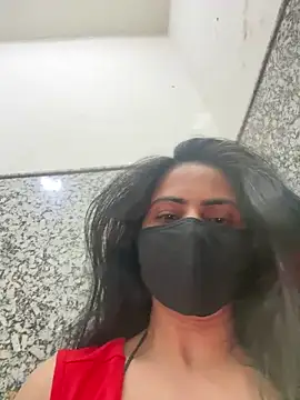 SashaPatel online show from April 5, 2026, 2:47 pm