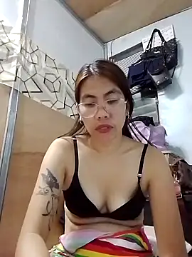 Snapshot of Deliciousgirl14 chatting on October 10, 2025, 7:13 pm Deliciousgirl14 online show from October 10, 2025, 7:13 pm