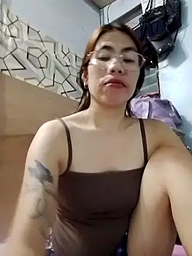 Snapshot of Deliciousgirl14 chatting on October 13, 2025, 1:11 pm Deliciousgirl14 online show from October 13, 2025, 1:11 pm