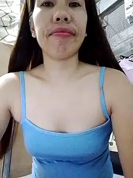 Snapshot of Deliciousgirl14 chatting on November 10, 2025, 5:01 pm Deliciousgirl14 online show from November 10, 2025, 5:01 pm