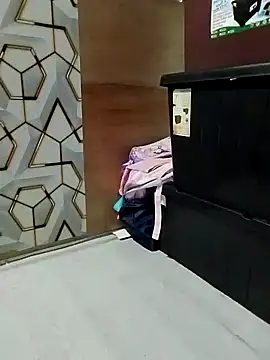 Deliciousgirl14 online show from February 23, 2026, 3:31 pm