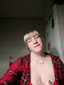 babyjessi online show from October 22, 2025, 9:14 pm