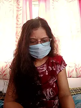 Snapshot of thanusi_2 chatting on May 16, 2026, 5:26 am thanusi 2 online show from May 16, 2026, 5:26 am