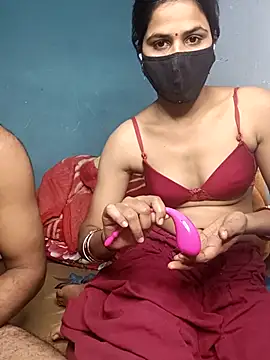 Naughty-Mayaa online show from November 21, 2025, 5:11 pm