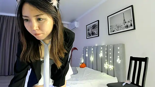 Snapshot of kawai_mai chatting on April 10, 2026, 2:44 pm kawai mai online show from April 10, 2026, 2:44 pm