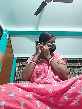 Snapshot of Indian__coupel999 chatting on May 18, 2026, 6:47 pm Indian coupel999 online show from May 18, 2026, 6:47 pm