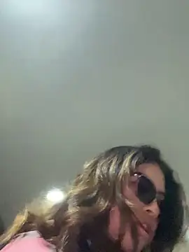 Snapshot of Isabela_Colins chatting on September 22, 2025, 12:40 pm Isabela Colins online show from September 22, 2025, 12:40 pm