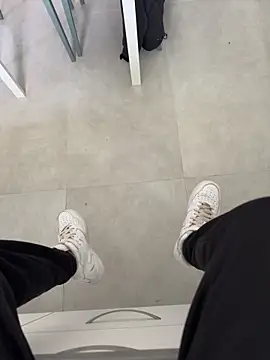 Manu97k online show from March 28, 2026, 3:44 pm