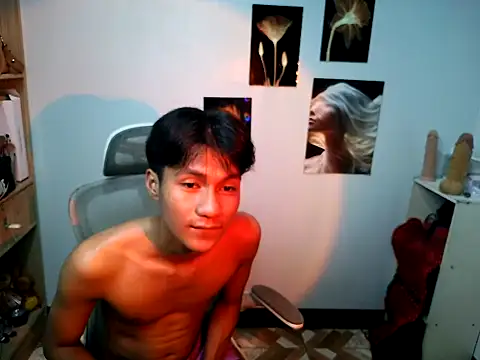 YourAsian Cummer online show from April 23, 2026, 4:24 am