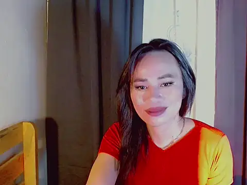 Snapshot of ursweet_yummy chatting on November 8, 2025, 12:33 am ursweet yummy online show from November 8, 2025, 12:33 am