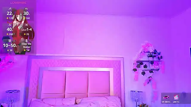 Snapshot of AlanaOdison chatting on October 3, 2025, 9:45 pm AlanaOdison online show from October 3, 2025, 9:45 pm