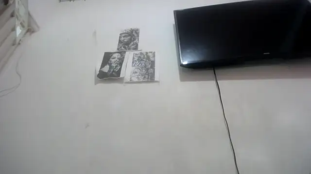 Snapshot of Foxy_Lovex chatting on November 25, 2025, 9:26 pm Foxy Lovex online show from November 25, 2025, 9:26 pm