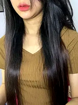 Snapshot of Sexlove_bb chatting on October 27, 2025, 5:11 am Sexlove bb online show from October 27, 2025, 5:11 am