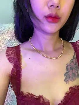 Snapshot of Sexlove_bb chatting on April 20, 2026, 12:46 am Sexlove bb online show from April 20, 2026, 12:46 am