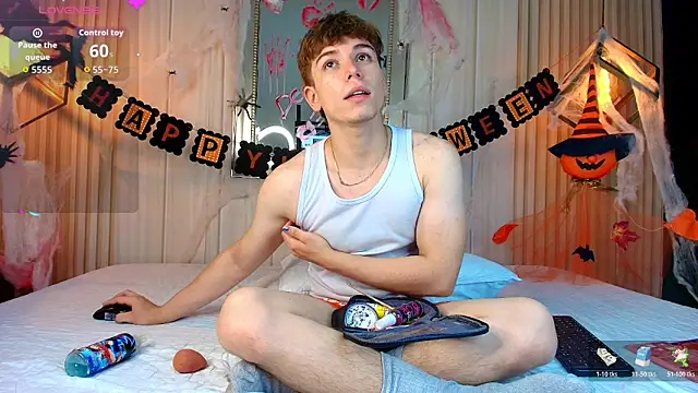 TaylerWhite online show from October 30, 2025, 12:39 pm