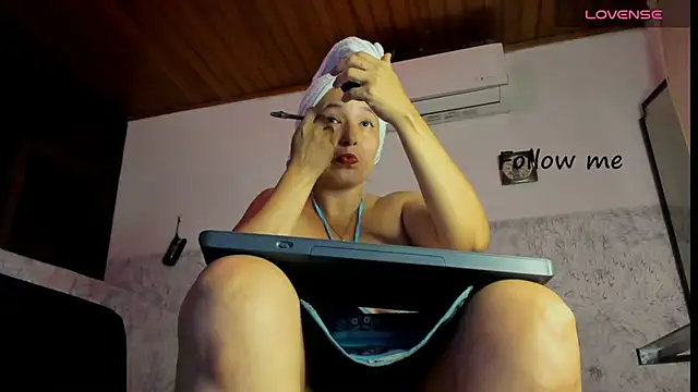 marly charm  online show from February 16, 2026, 4:08 am