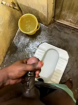 Snapshot of mrsaihotguy chatting on October 9, 2025, 12:41 am mrsaihotguy online show from October 9, 2025, 12:41 am