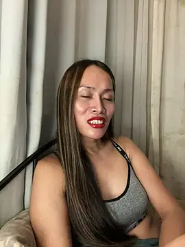 RomanticPearlTS online show from March 19, 2026, 2:32 pm