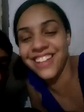 Blonde foxx online show from September 13, 2025, 4:01 am