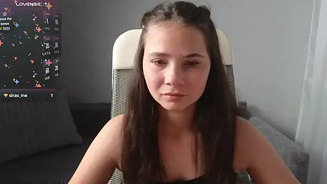 Snapshot of LuciaSenual chatting on September 14, 2025, 3:22 pm LuciaSenual online show from September 14, 2025, 3:22 pm