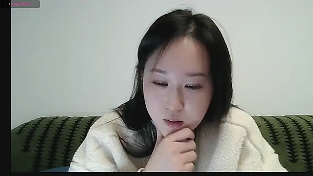 Belinda66 online show from November 21, 2025, 2:49 pm